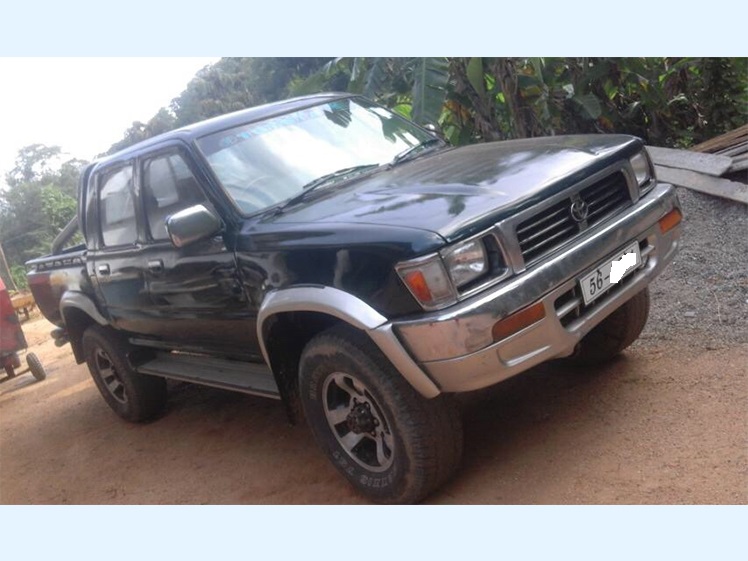 Toyota-Hilux-1994-Rathnapura-AA-AAGR.php